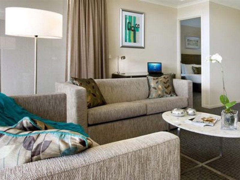 Pacific Suites Канберра Екстер'єр фото
