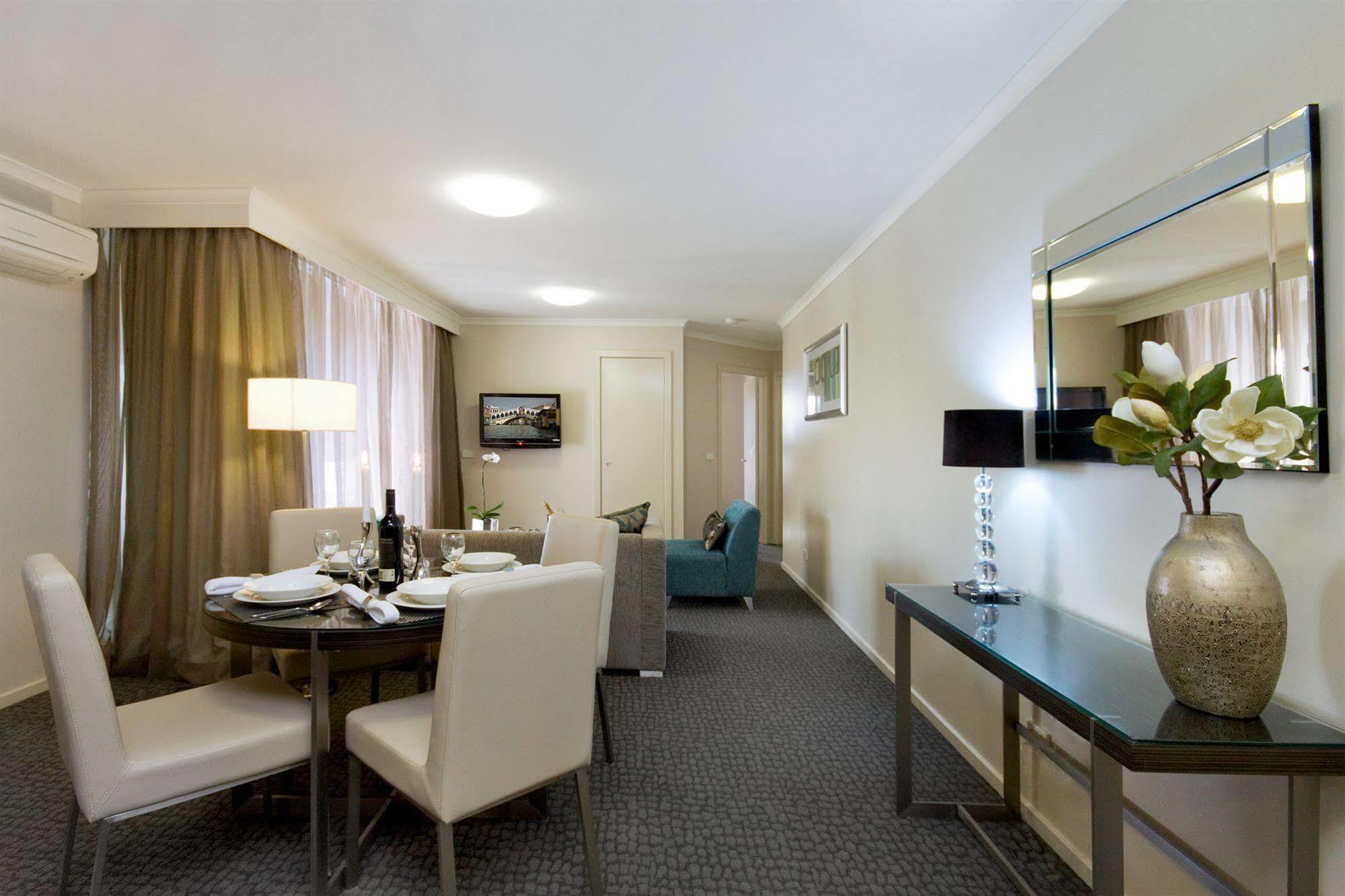 Pacific Suites Канберра Екстер'єр фото